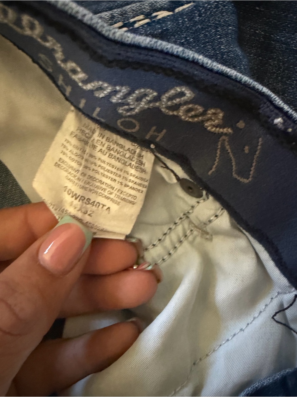Wrangler Women's Riding Blue Boot Cut Jeans with Embroidered Back Pocket - Picture 3 of 3